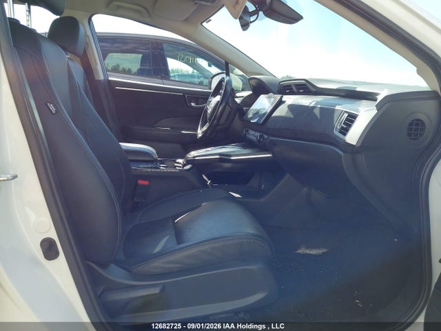 JHMZC5F36JC800619 Honda Clarity Plug-in Hybrid Touring