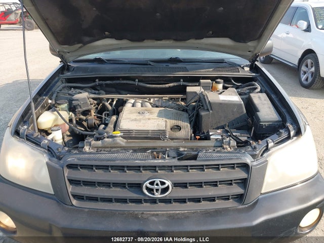 12682737 :رقم المزاد ، JTEHF21A710014334 vin ، 2001 Toyota Highlander مزاد بيع