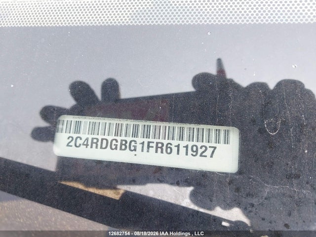 2C4RDGBG1FR611927 Dodge Grand Caravan Se/sxt