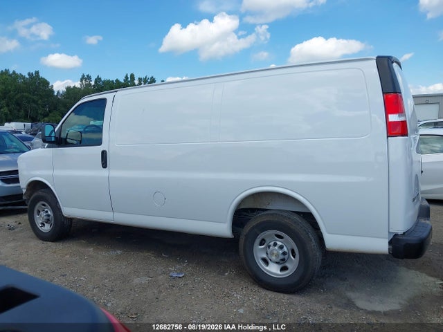 Chevrolet Express G2500 2026 1GCWGAFP7T1244405 Image 15