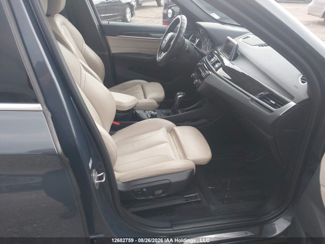 BMW X1 Xdrive28i 2017 WBXHT3C39H5F85439 Image 5