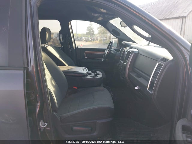 12682765 :رقم المزاد ، 1C6RR7LT3NS159562 vin ، 2022 Ram 1500 Classic مزاد بيع