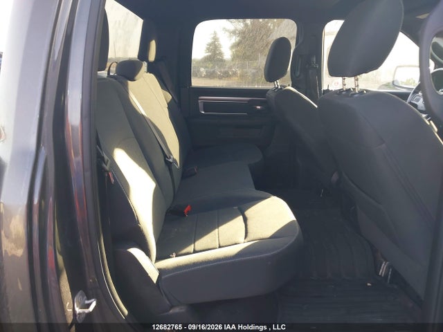 12682765 :رقم المزاد ، 1C6RR7LT3NS159562 vin ، 2022 Ram 1500 Classic مزاد بيع