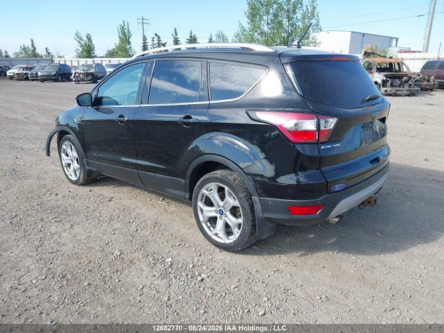 12682770 :رقم المزاد ، 1FMCU9J98JUA45471 vin ، 2018 Ford Escape Titanium مزاد بيع