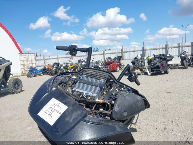 Harley-Davidson Fltrxs Road Glide Special 2016 5HD1KTMAXGB643156 Image 11