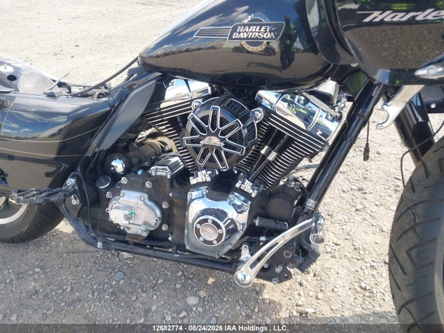 Harley-Davidson Fltrxs Road Glide Special 2016 5HD1KTMAXGB643156 Image 8