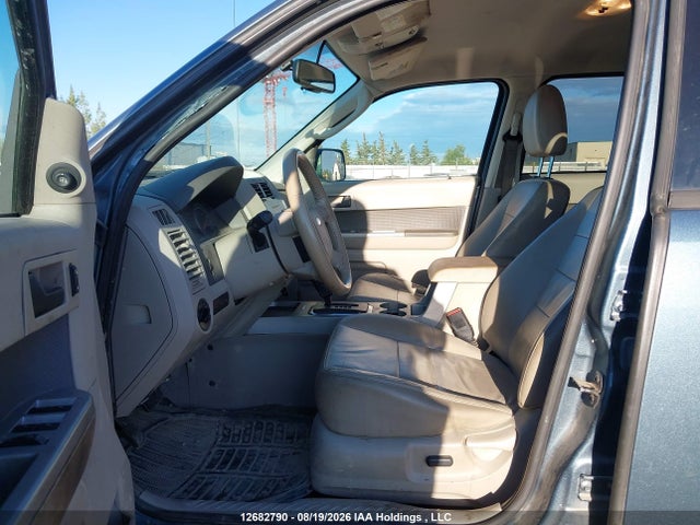 2012 Ford Escape Xlt მანქანა იყიდება აუქციონზე, vin: 1FMCU9DG7CKA31506, აუქციონის ნომერი: 12682790