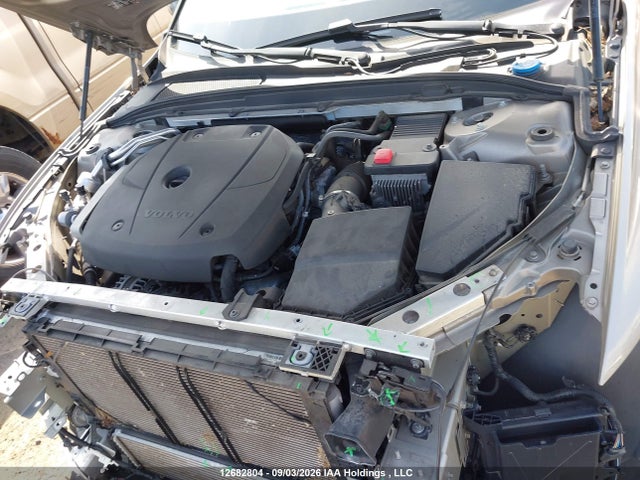Aukcja sprzedaży 2019 Volvo V60 Cross Country T5 Momentum, vin: YV4102WK8K1003151, numer aukcji: 12682804
