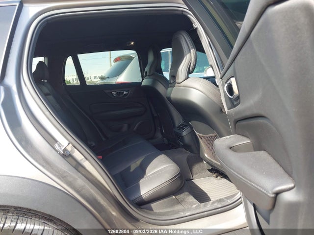 Aukcja sprzedaży 2019 Volvo V60 Cross Country T5 Momentum, vin: YV4102WK8K1003151, numer aukcji: 12682804