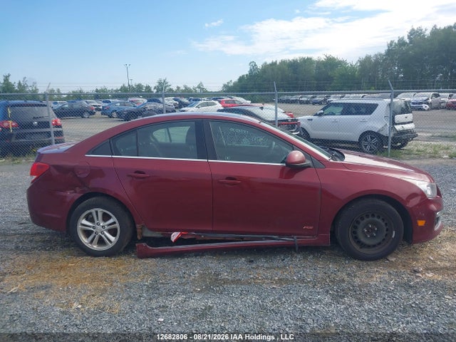 1G1PC5SB8F7286884 Chevrolet Cruze 1lt