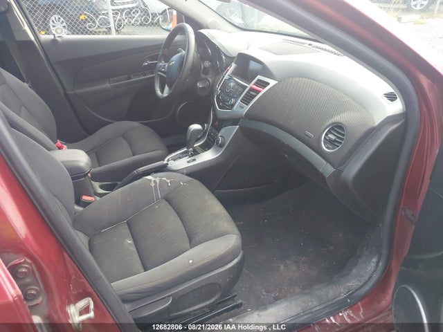 1G1PC5SB8F7286884 Chevrolet Cruze 1lt