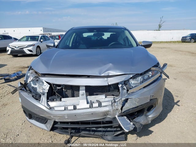 Honda Civic Lx 2018 2HGFC2F6XJH022823 Image 12