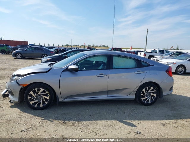 Honda Civic Lx 2018 2HGFC2F6XJH022823 Image 14