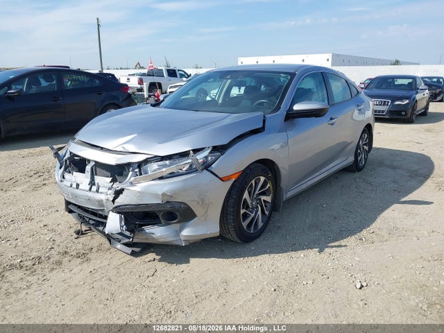 Honda Civic Lx 2018 2HGFC2F6XJH022823 Image 2
