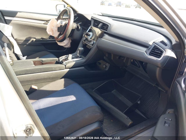 Honda Civic Lx 2018 2HGFC2F6XJH022823 Image 5