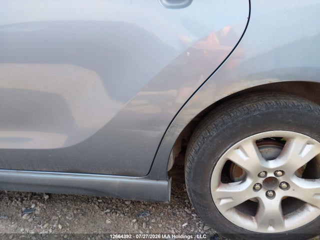 2007 Toyota Matrix Xr მანქანა იყიდება აუქციონზე, vin: 2T1KR32E07C666039, აუქციონის ნომერი: 12664392