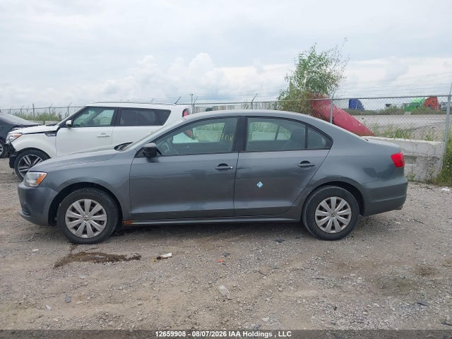 2013 Volkswagen Jetta 2.0l Trendline/2.0l Trendline+ მანქანა იყიდება აუქციონზე, vin: 3VW2K7AJXDM296793, აუქციონის ნომერი: 12659908