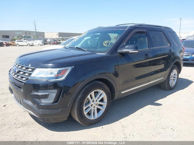 Ford EXPLORER XLT 2017 1FM5K7DH3HGA48907 Image 2