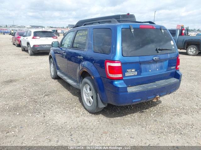 2008 Ford Escape Xlt მანქანა იყიდება აუქციონზე, vin: 1FMCU93168KE67090, აუქციონის ნომერი: 12677287