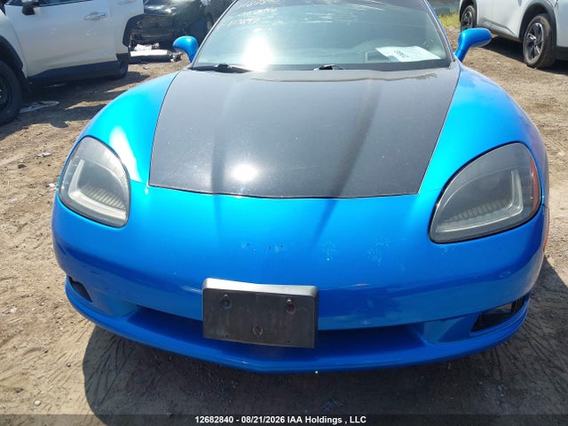 12682840 :رقم المزاد ، 1G1YY34UX55123897 vin ، 2005 Chevrolet Corvette مزاد بيع