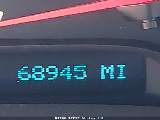 12682840 :رقم المزاد ، 1G1YY34UX55123897 vin ، 2005 Chevrolet Corvette مزاد بيع