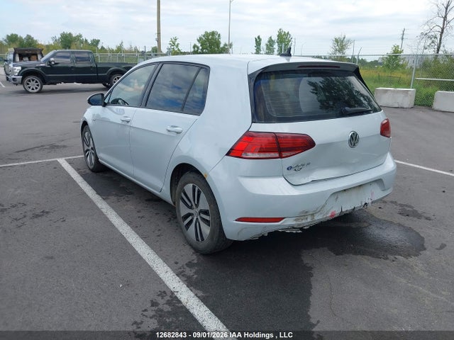 Auction sale of the 2018 Volkswagen E-golf Sel Premium, vin: WVWPR7AU4JW913471, lot number: 12682843