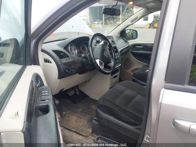 2016 Dodge Grand Caravan Se/sxt მანქანა იყიდება აუქციონზე, vin: 2C4RDGBG3GR325854, აუქციონის ნომერი: 12661423
