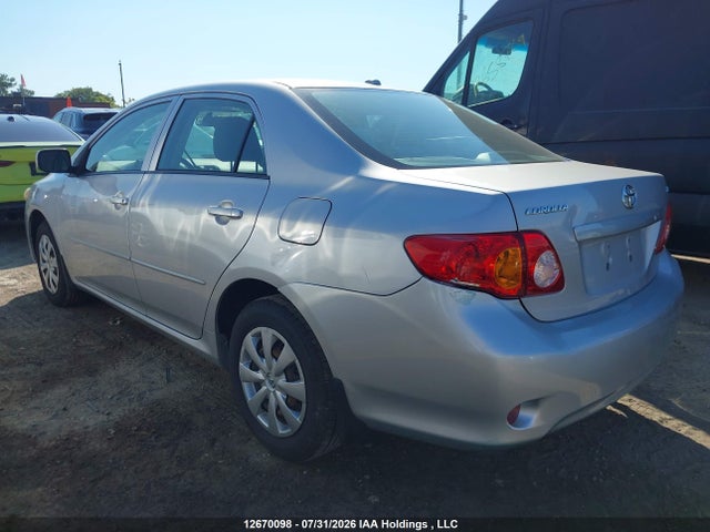 2010 Toyota Corolla Ce მანქანა იყიდება აუქციონზე, vin: 2T1BU4EE9AC330154, აუქციონის ნომერი: 12670098