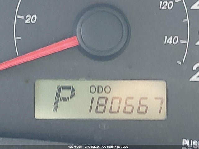 2010 Toyota Corolla Ce მანქანა იყიდება აუქციონზე, vin: 2T1BU4EE9AC330154, აუქციონის ნომერი: 12670098