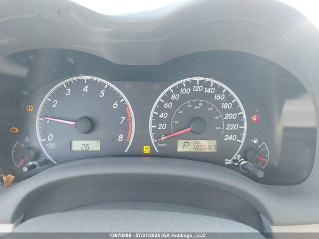 2010 Toyota Corolla Ce მანქანა იყიდება აუქციონზე, vin: 2T1BU4EE9AC330154, აუქციონის ნომერი: 12670098