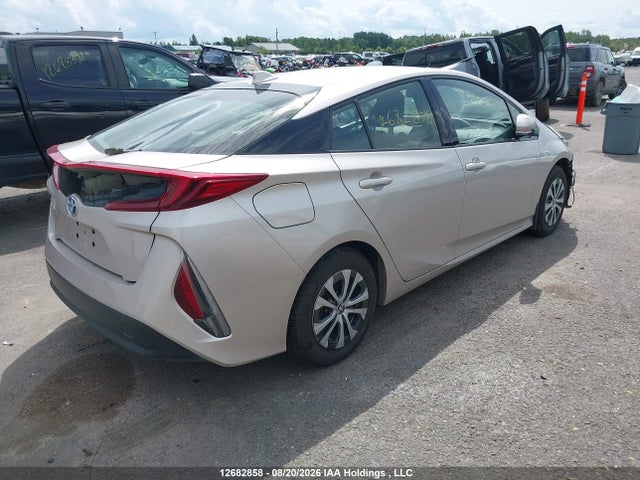 Toyota PRIUS PRIME 2020 JTDKARFP0L3148375 Image 4