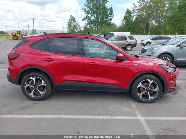 12682878 :رقم المزاد ، 1FMCU9NA7SUA00835 vin ، 2025 Ford Escape مزاد بيع