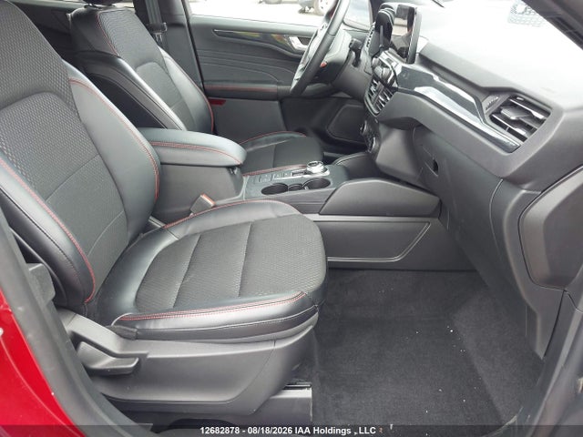 12682878 :رقم المزاد ، 1FMCU9NA7SUA00835 vin ، 2025 Ford Escape مزاد بيع