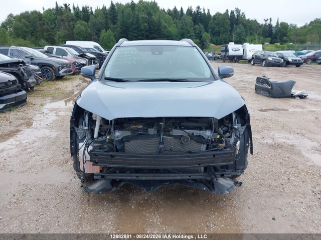 7MUDAABG3NV023989 Toyota Corolla Cross Xle