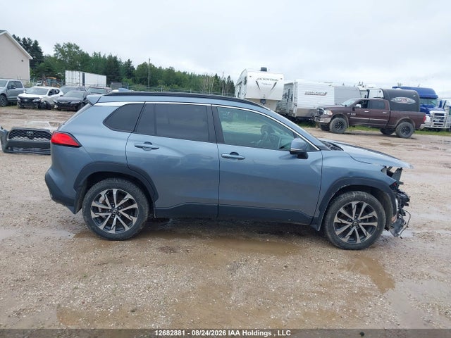 7MUDAABG3NV023989 Toyota Corolla Cross Xle