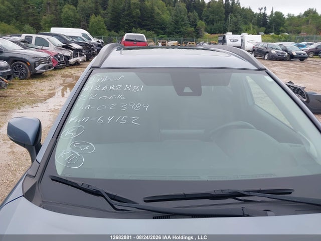 7MUDAABG3NV023989 Toyota Corolla Cross Xle