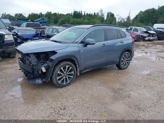 7MUDAABG3NV023989 Toyota Corolla Cross Xle