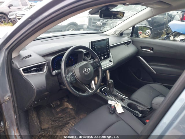 7MUDAABG3NV023989 Toyota Corolla Cross Xle