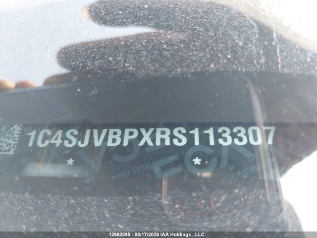 Продажа на аукционе авто 2024 Jeep Wagoneer Series Ii, vin: 1C4SJVBPXRS113307, номер лота: 12682895