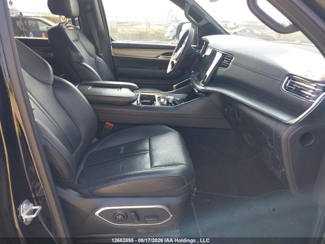 Продажа на аукционе авто 2024 Jeep Wagoneer Series Ii, vin: 1C4SJVBPXRS113307, номер лота: 12682895
