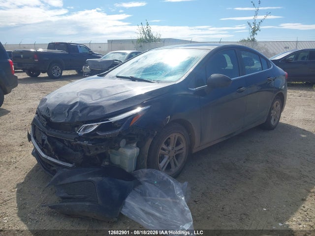 Chevrolet Cruze Lt Auto 2017 1G1BE5SMXH7225335 Image 2