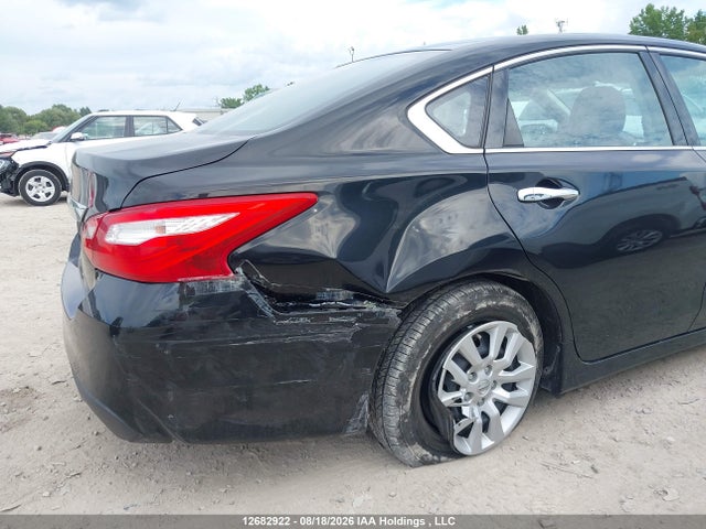 Auction sale of the 2017 Nissan Altima 2.5/s/sv/sl/sr, vin: 1N4AL3AP2HC285065, lot number: 12682922