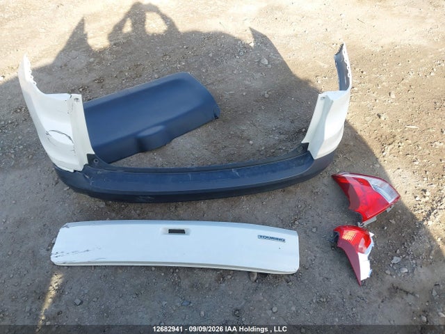 2014 Honda Cr-v Touring მანქანა იყიდება აუქციონზე, vin: 2HKRM4H92EH112380, აუქციონის ნომერი: 12682941