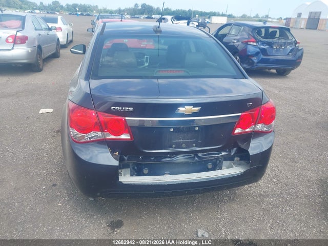 1G1PF5SB9G7117207 Chevrolet Cruze Limited 2lt