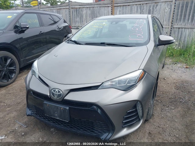 2T1BURHE2JC040993 Toyota COROLLA SE