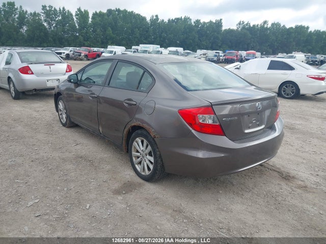 2012 Honda Civic მანქანა იყიდება აუქციონზე, vin: 2HGFB2F51CH005549, აუქციონის ნომერი: 12682961