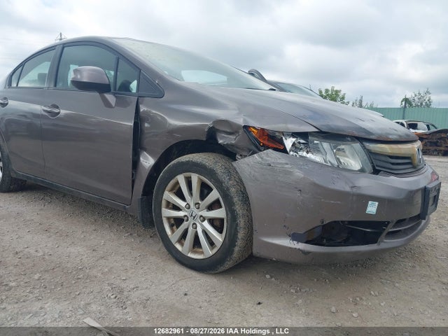 2012 Honda Civic მანქანა იყიდება აუქციონზე, vin: 2HGFB2F51CH005549, აუქციონის ნომერი: 12682961