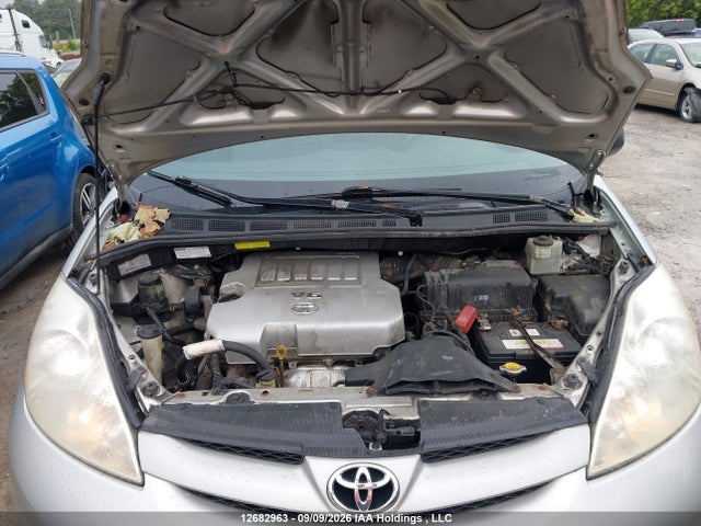 12682963 :رقم المزاد ، 5TDZK29C88S115660 vin ، 2008 Toyota Sienna مزاد بيع