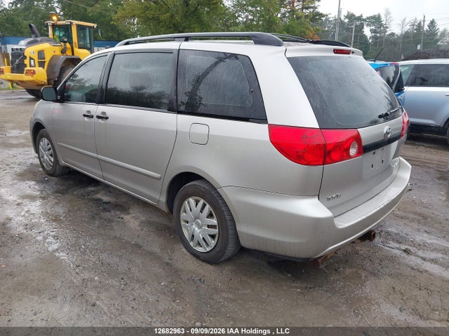 12682963 :رقم المزاد ، 5TDZK29C88S115660 vin ، 2008 Toyota Sienna مزاد بيع