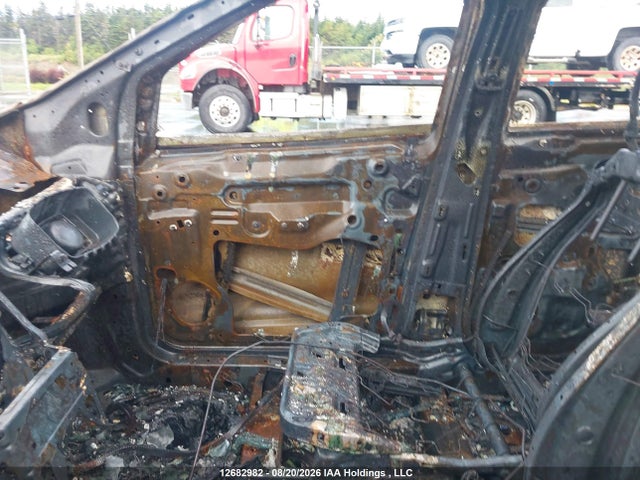 1FMCU9GD8HUE99516 Ford ESCAPE SE